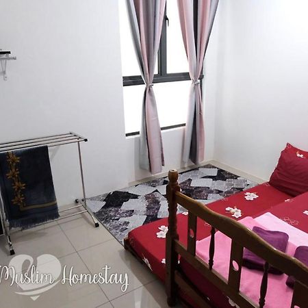 Rizqi Muslim Homestay Meru Casa Kayangan Ipoh Buitenkant foto