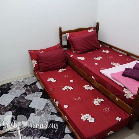Rizqi Muslim Homestay Meru Casa Kayangan Ipoh Buitenkant foto