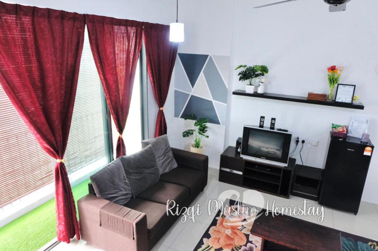 Rizqi Muslim Homestay Meru Casa Kayangan Ipoh Buitenkant foto